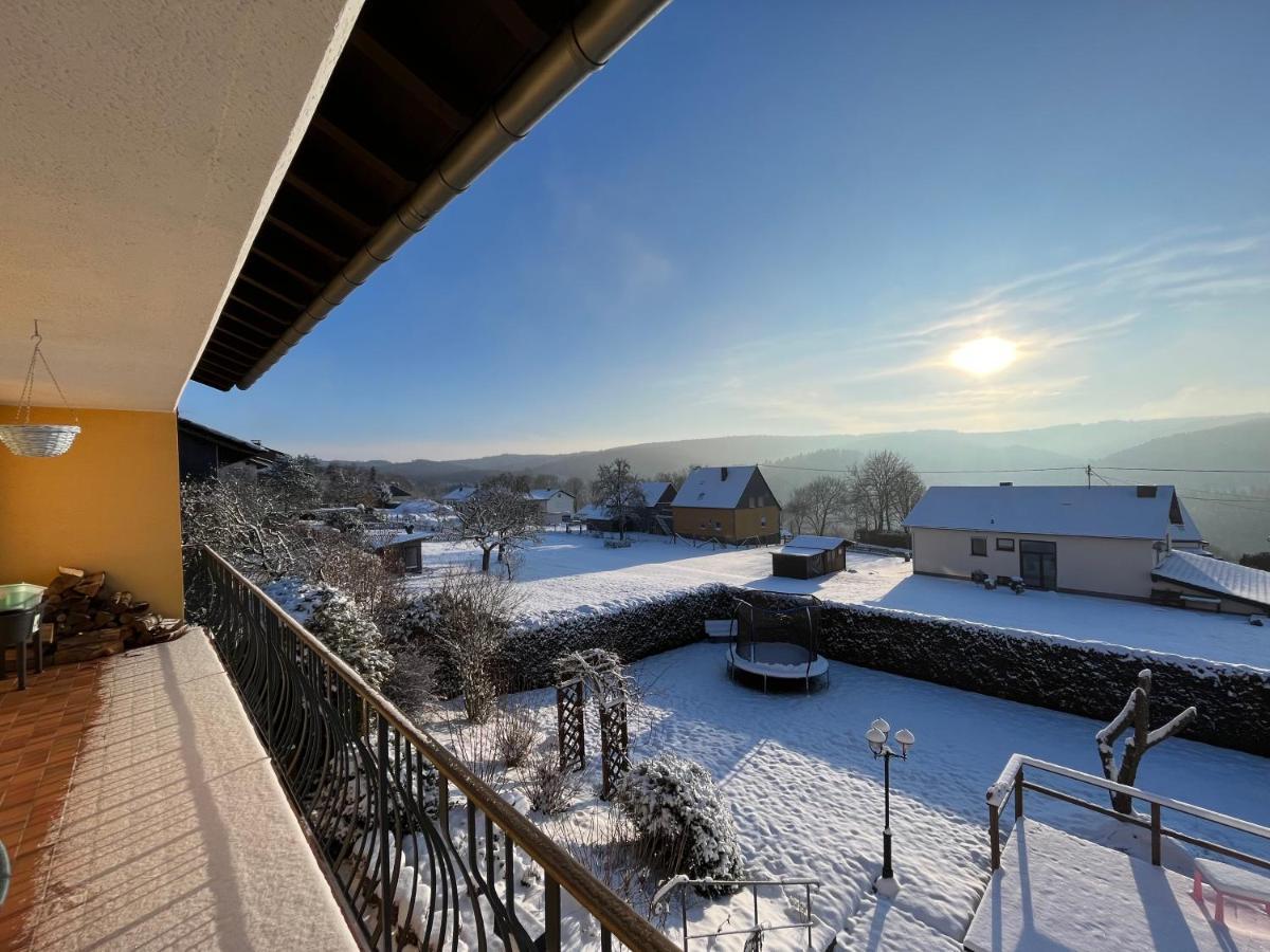Wohnung Mit Panoramablick ゲロルシュタイン エクステリア 写真